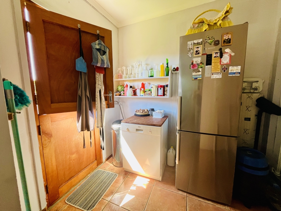 4 Bedroom Property for Sale in Sandbaai Western Cape
